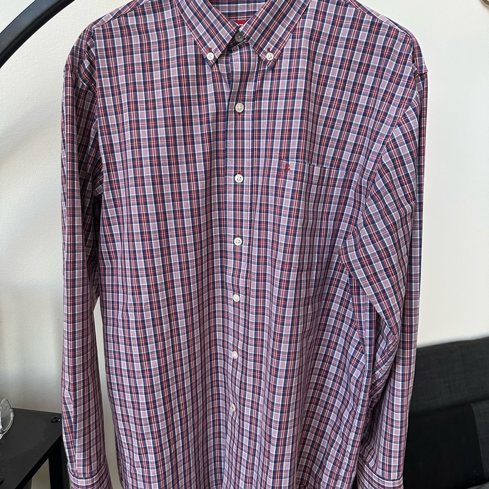 Izod Men's Red and Blue Plaid Button-Down Shirt